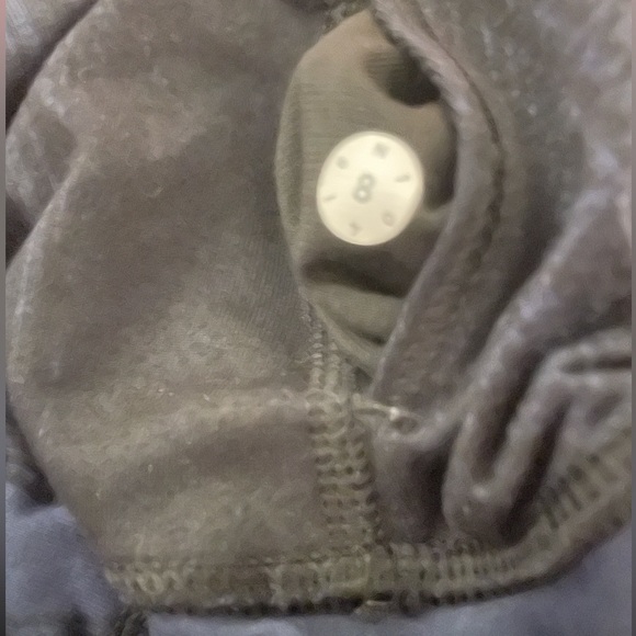 Lululemon leggings Size 8 - Picture 5 of 5